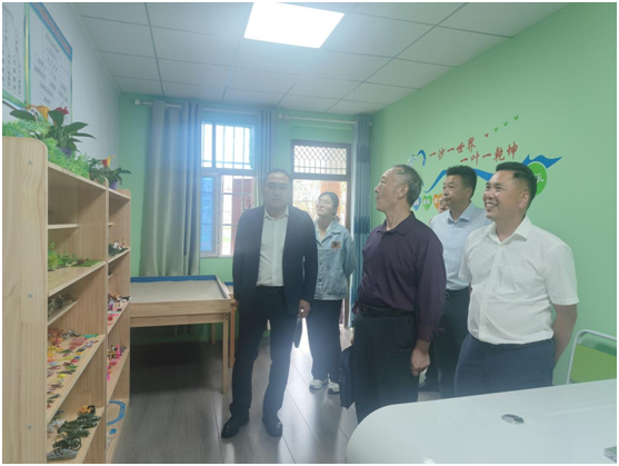 �����н����ֹع�ί�쵼������������йع�ί����