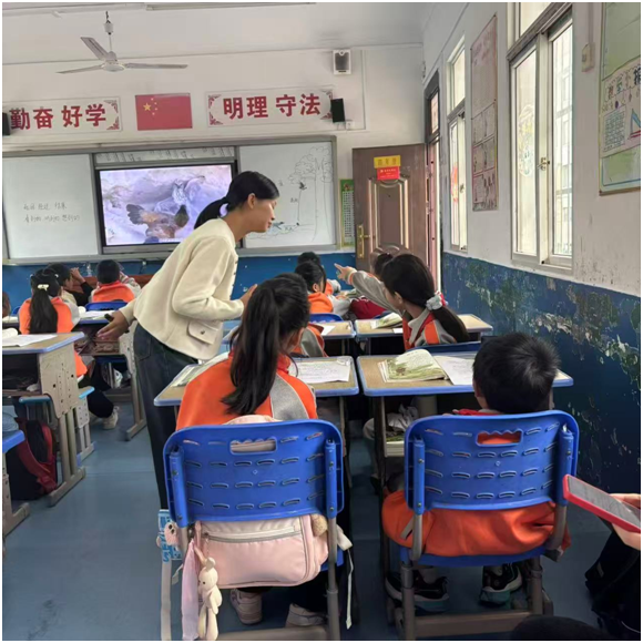 ���Ż�Ӫ�̻�����������·Сѧ֮�ķ���Сѧ���������пο���