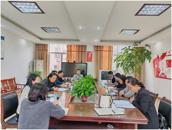 ����������ѧУ�ٿ��ء�����ʦ�����ҹ����߽������ƽ���