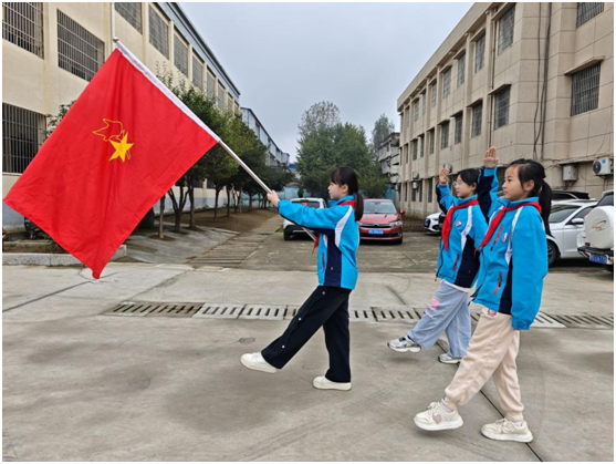 ���ػ�����ڶ�Сѧ�����¶�Ա���������ʽ