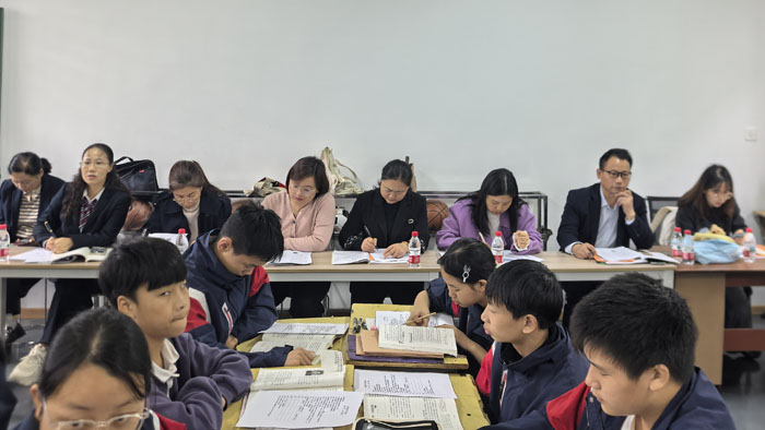 �汱Э��������չ����ڸ߳�������ѧУ����