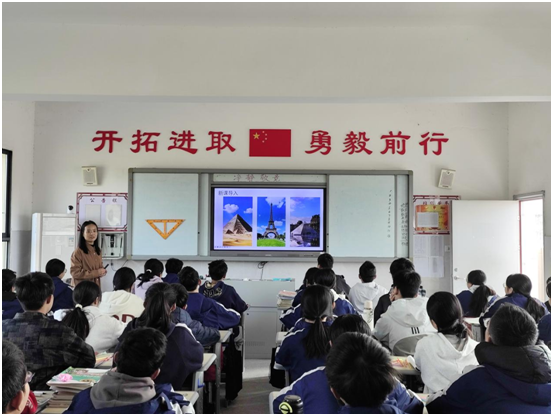 ���Ż�Ӫ�̻��������ӳ�����ѧ������ѧУ���ε������ѧ��չ���Ͻ��л