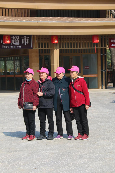 ������һ����֯���ݽ�ְ����չ���������λ