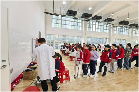 ���Ż�Ӫ�̻������������ķ���Сѧ��֯��չѧ������ɸ��