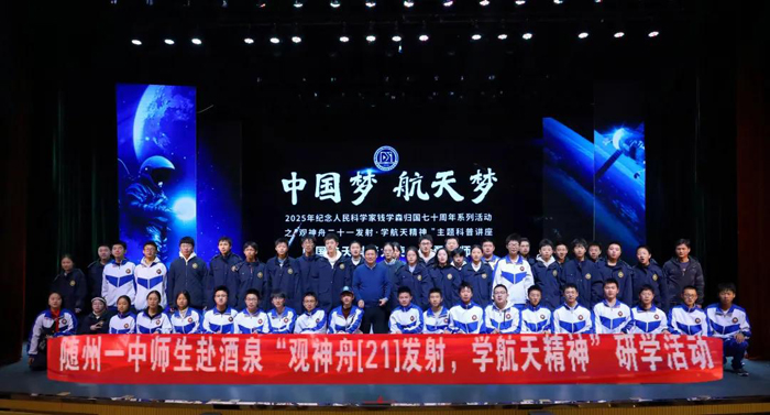 ����һ��ʦ���ֳ���֤���۶�ʮһ����