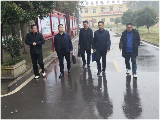 �ؽ����ֶ����鵽�򸣵�ũ����ѧ��չ��ꡱ�ѧר���