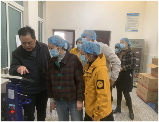 �߳�������ѧУ����ʳ���ػ�ʦ��������ϵİ�ȫ��