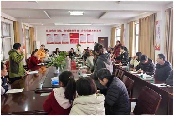 ŻӪ̻һУ԰ջԲĻ