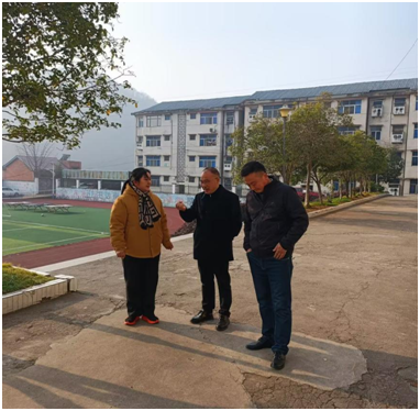 ����������ѧУ���������һ��  ���ܳɳ�֮·