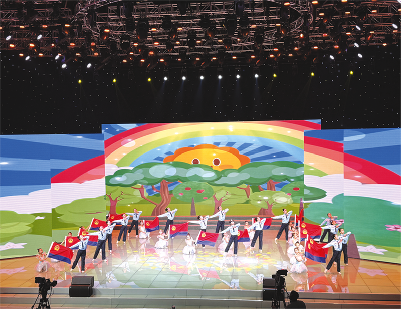 ��������ף�й����񾯲������������