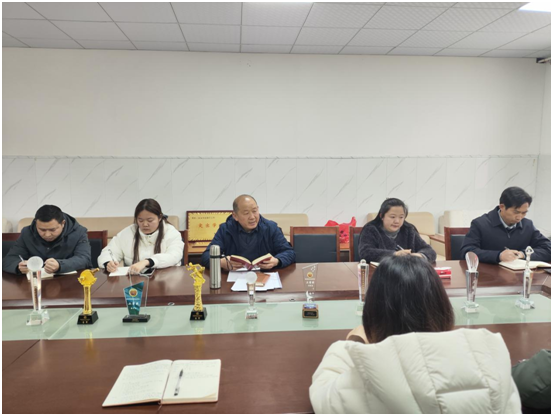 ���������ѧУ�ٿ���ѧ�ڿ�ѧ�����ﱸ��