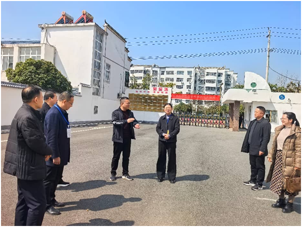 �ؽ������쵼���볤����Ѳ��ָ�� �����п�������ѧУ��չ