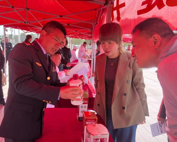 �������г���ֿܾ�չ��3.15�� ϵ�������