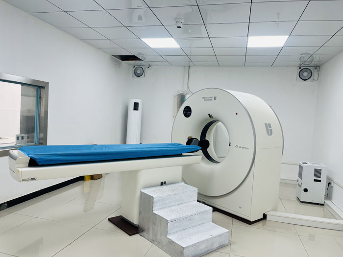 �ذ�����������������������Ժȫ������CT��ʽ���ã����ſ�����׼Ӱ������