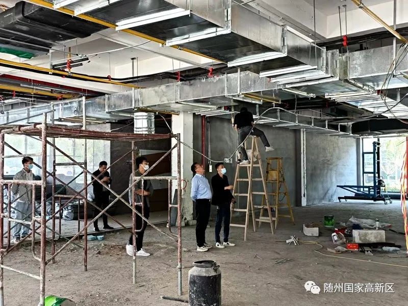 实干奏响“劳动欢歌”——随州高新投公司“五一”小长假重点项目建设不停步