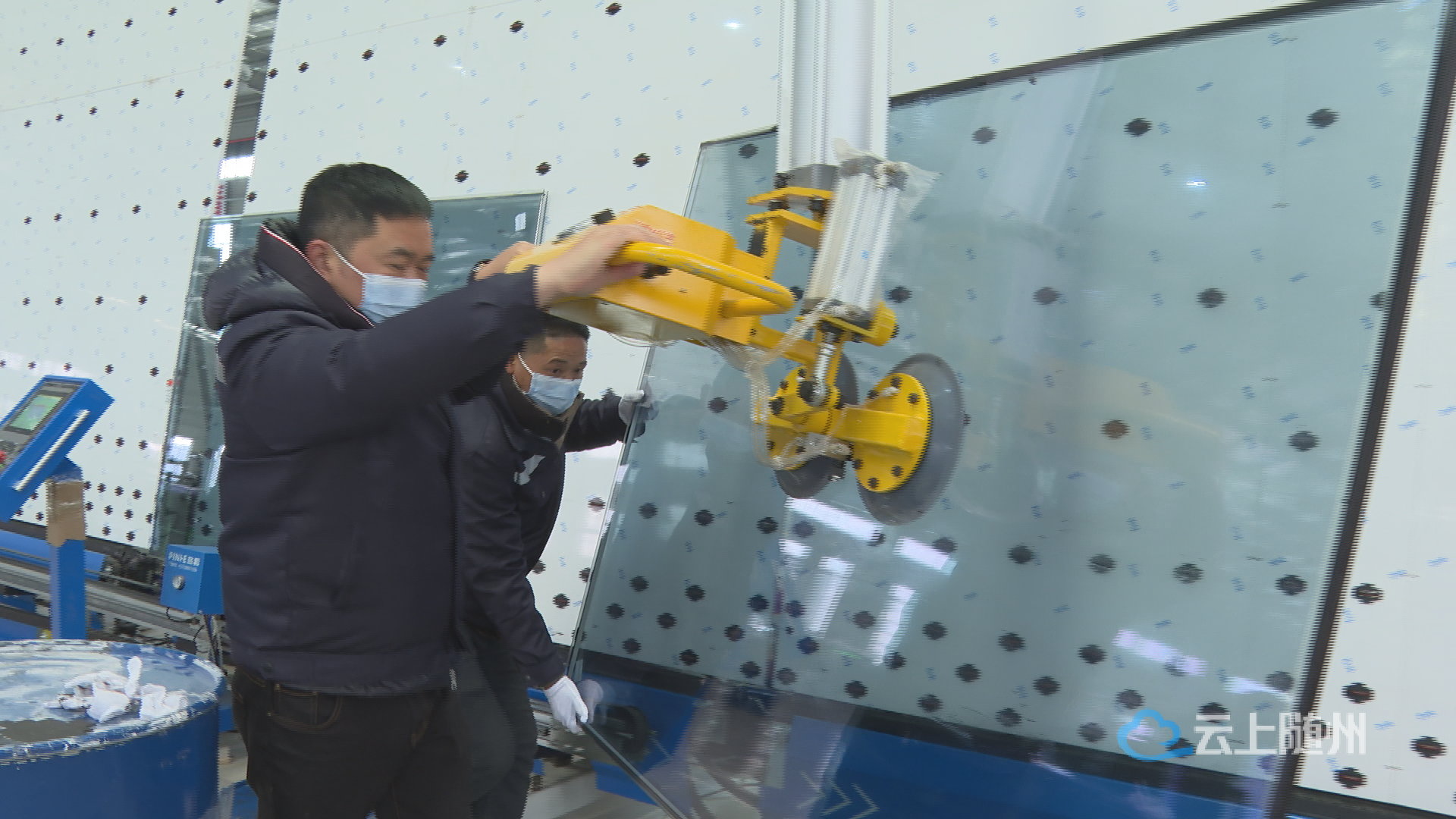 鑫鼎发建材：“干”字当头抓生产 马力全开启新程