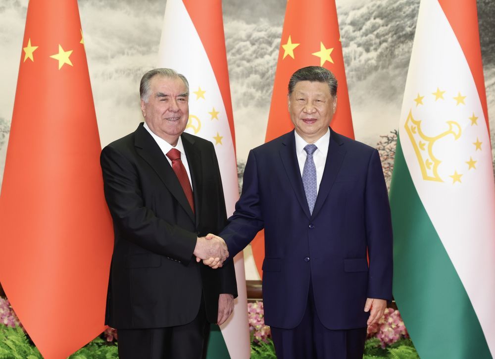 独家视频丨习近平同塔吉克斯坦总统拉赫蒙会谈