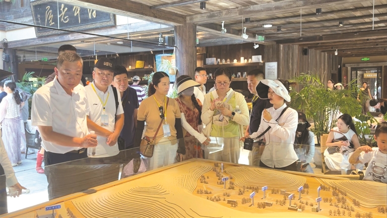 一山连四市 山水共赋能——环大洪山文旅联动发展大会侧记