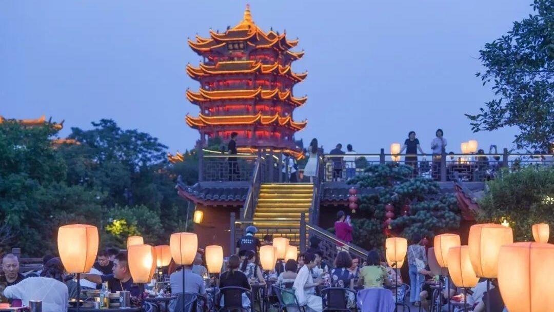 “周五出发，住下来玩两天”，八方游客偏爱来武汉微度假