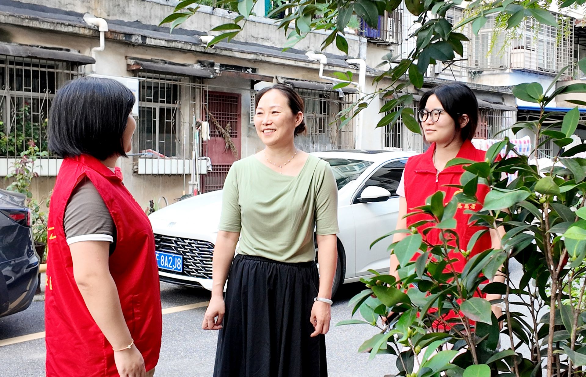 从“等上门”到“敲开门”，揭秘幸福社区的“幸福密码”