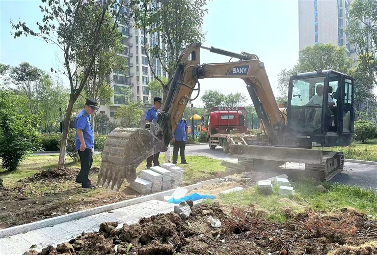 管控“头顶” 守护“脚下”——随州市刚柔并济破解小区违建难题