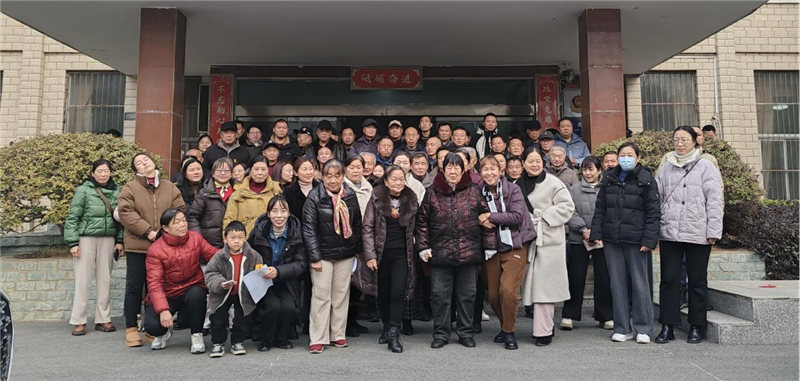 孔家坡社区：凝心聚力启新程 文明社区谱新篇