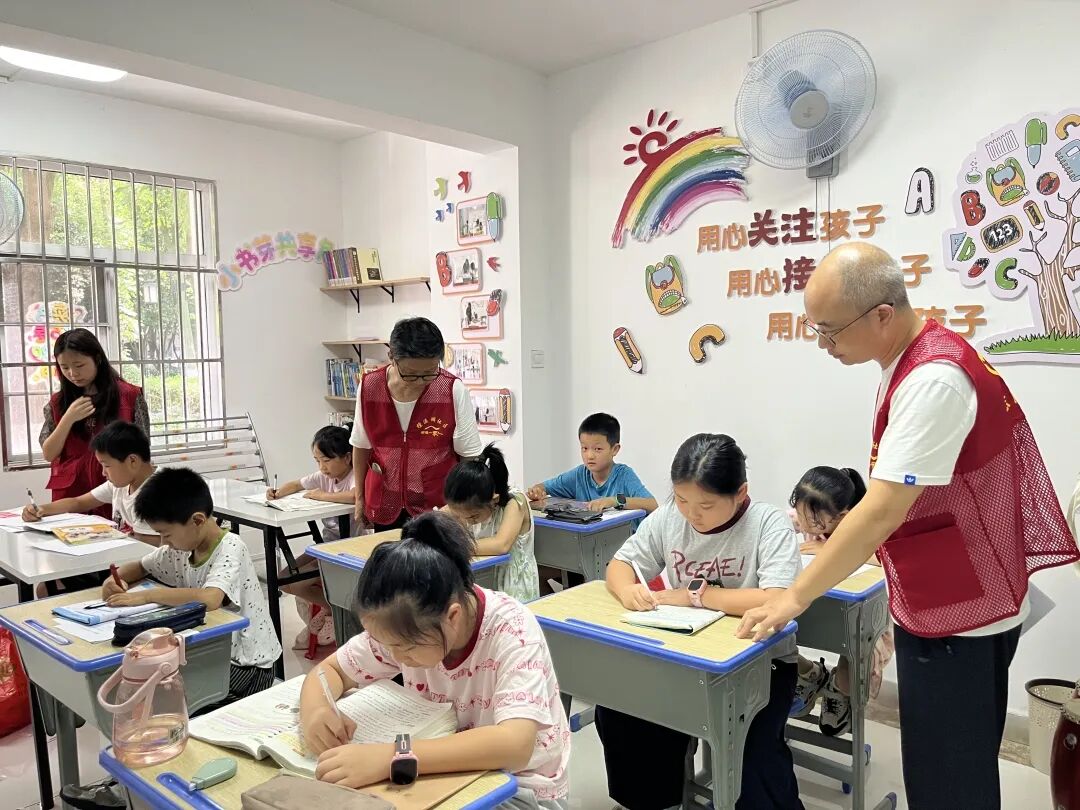 古城街巷管家多 “闲事”管出名堂来