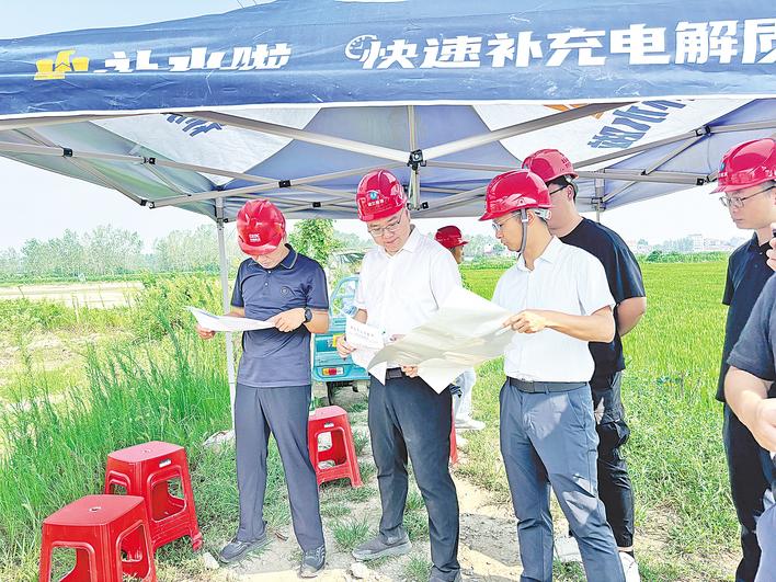 全会强调“切实转变工作作风” 干部创造性干事 企业心里更有底