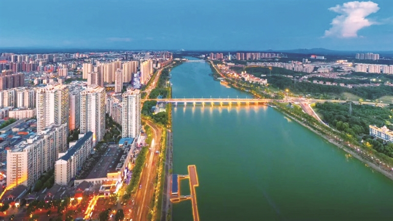 随州市全力推进全国文明城市创建工作综述
