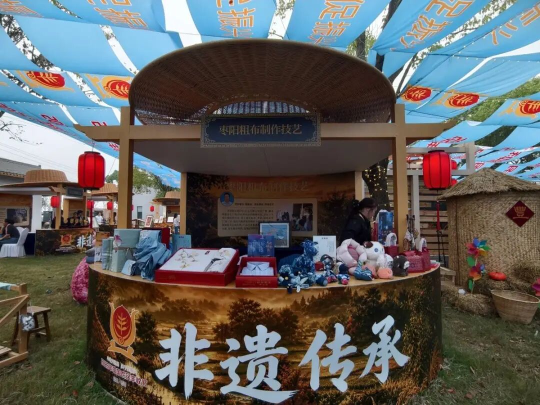 确认了，明天过节！大批人赶来湖北这里