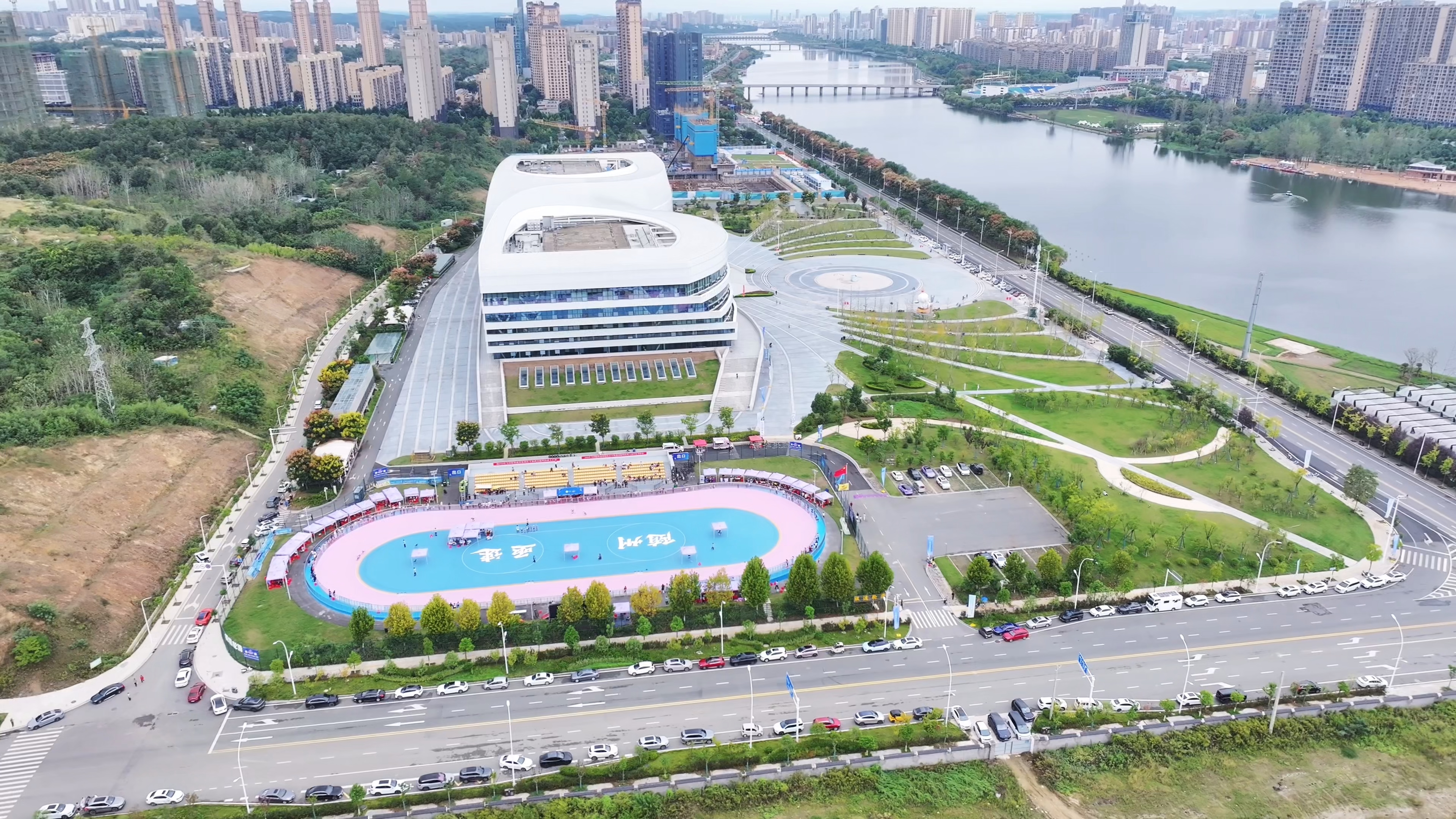 轮驰荆楚 速耀随州｜2026年全国轮滑（速度轮滑）公开赛（湖北随州站）完美落幕
