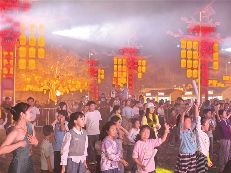随县炎帝大集全景国风嘉年华启幕