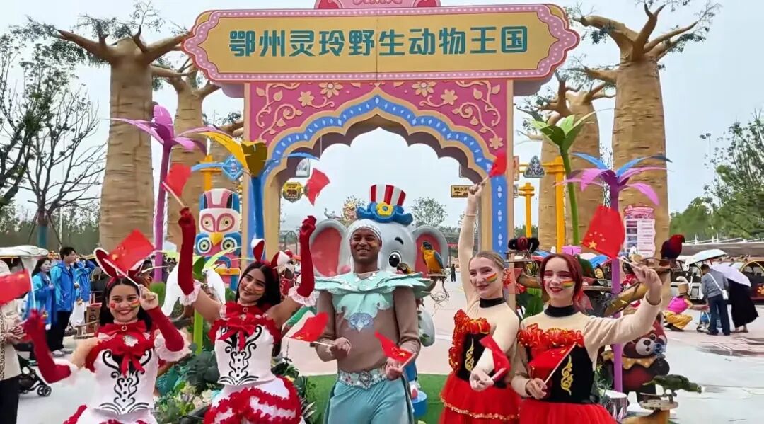 5万人次的热度之外，鄂州这趟旅程有比烟花更盛大的光辉