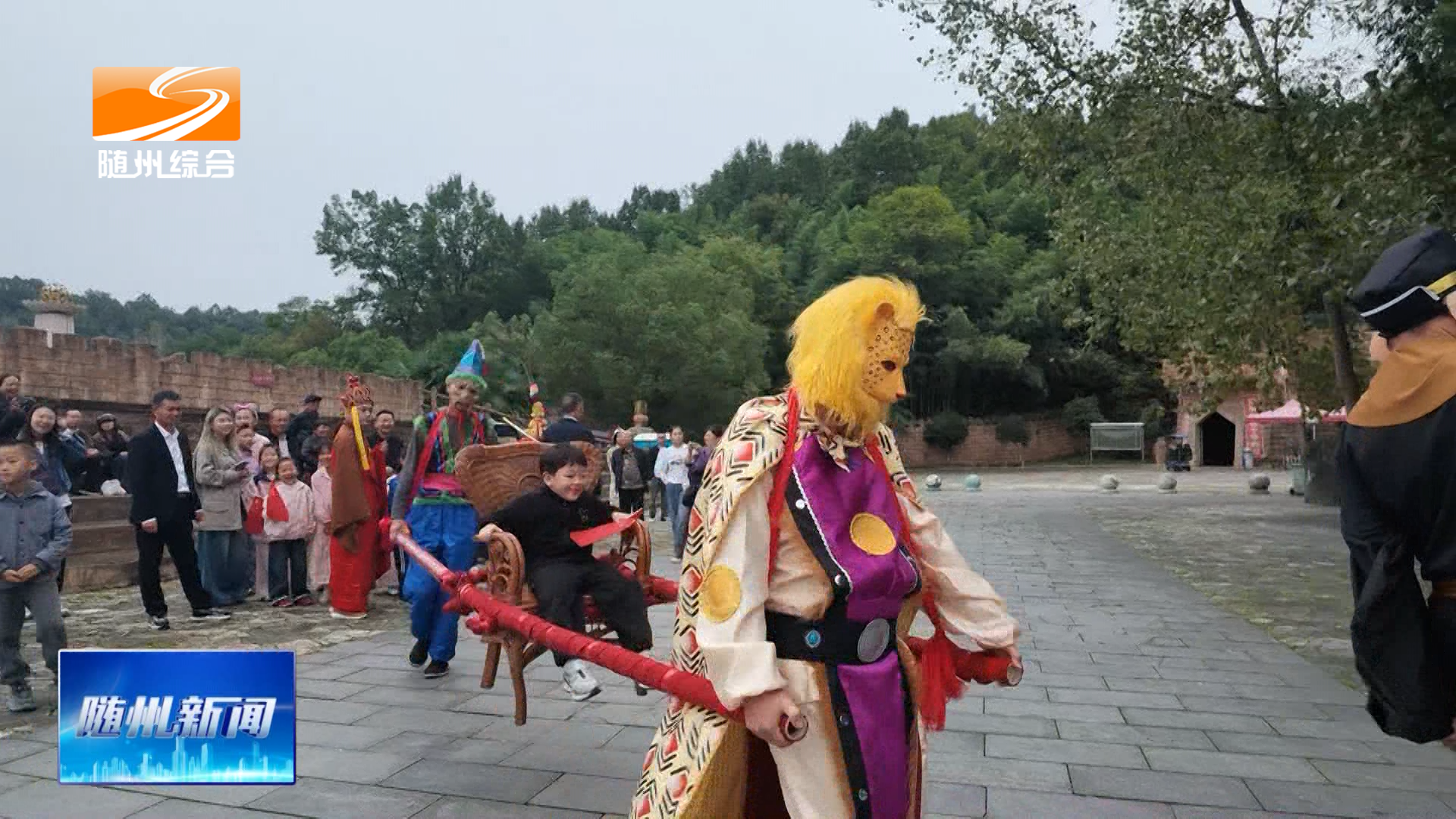 西游记公园：“非遗杂技+西游演绎”点燃游客热情
