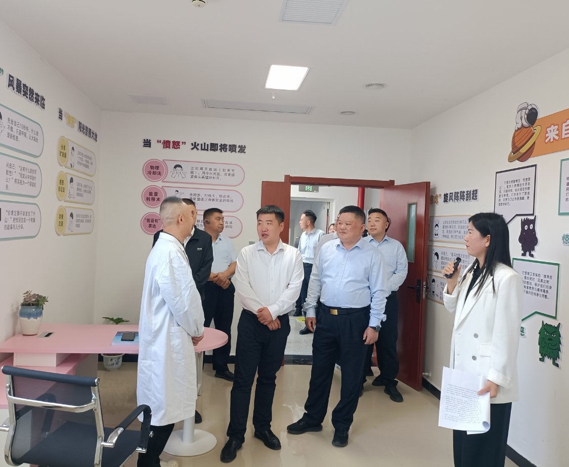 精准施策护“心”安 闭环管理筑防线     ——江唯赴随县第二人民医院专题调研严重精神障碍患者管理工作