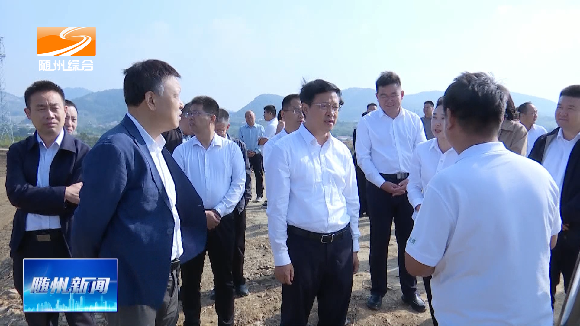 全市秋冬播生产现场推进会召开  抢抓农时应种尽种 全力打好秋冬播生产攻坚战