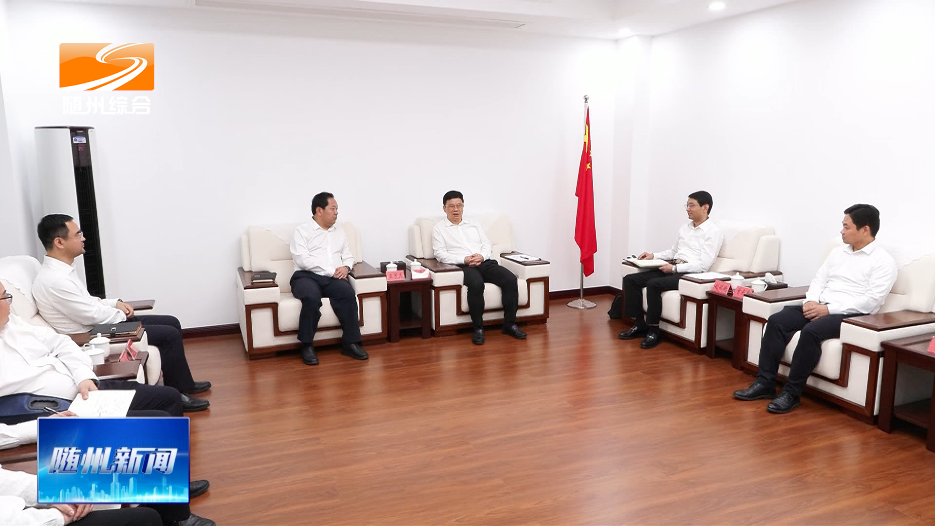 马泽江与武汉理工大学党委书记孟芳兵一行座谈  深化市校合作 共促创新发展