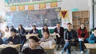 柳林镇中心学校：深耕理想课堂 落实三声教育